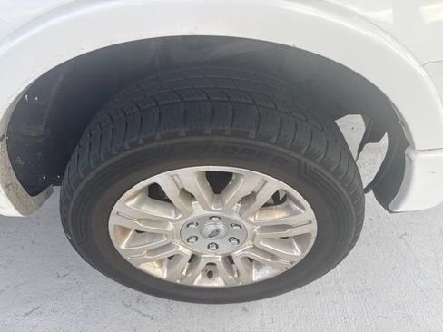 Used 2014 Ford F150 Platinum AWD/4WD image 11