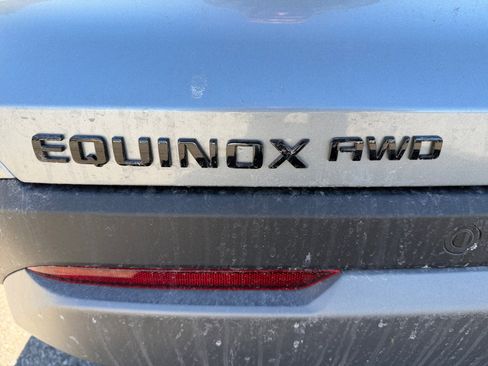 New 2026 Chevrolet Equinox LT w/ Convenience Package II image 17