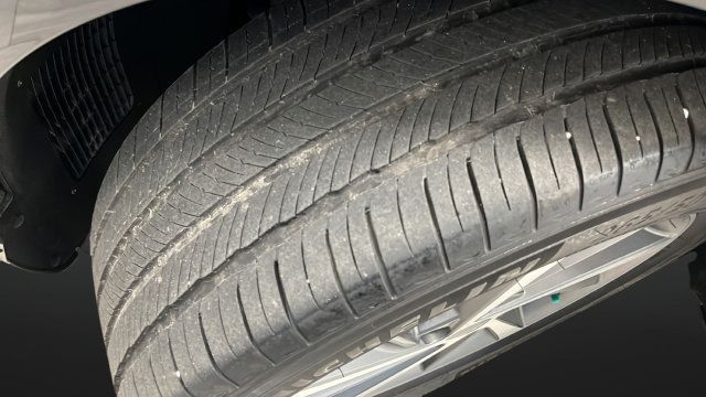 Used 2025 Genesis GV80 3.5T Advanced AWD/4WD image 42