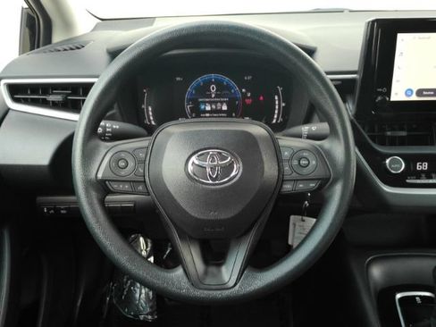 Used 2026 Toyota Corolla LE FWD image 30