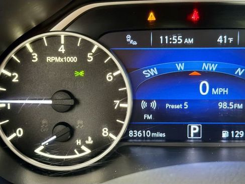 Used 2019 Nissan Murano SV AWD/4WD image 13