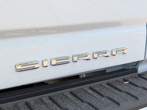 New 2026 GMC Sierra 3500 Denali w/ Denali Reserve Package AWD/4WD image 16