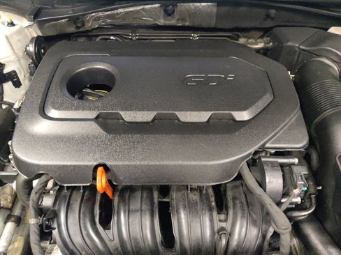 Used 2015 Hyundai Sonata Sport w/ Option Group 03 FWD image 30