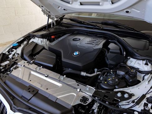 Certified 2024 BMW 330i Sedan w/ Convenience Package image 32