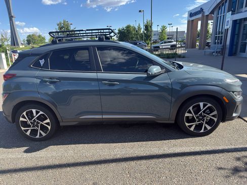 Used 2022 Hyundai Kona Limited AWD/4WD image 6