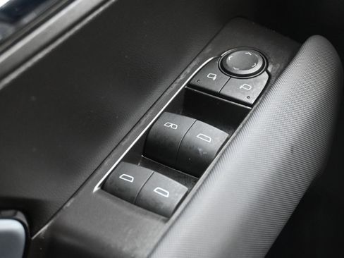 Used 2024 Chevrolet Colorado Z71 w/ Z71 Convenience Package 2 image 35