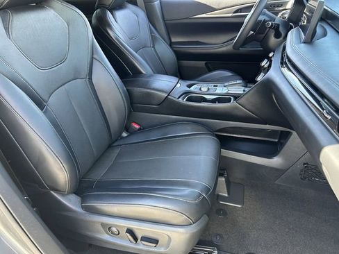 Certified 2023 INFINITI QX60 Luxe w/ Cargo Package FWD image 12