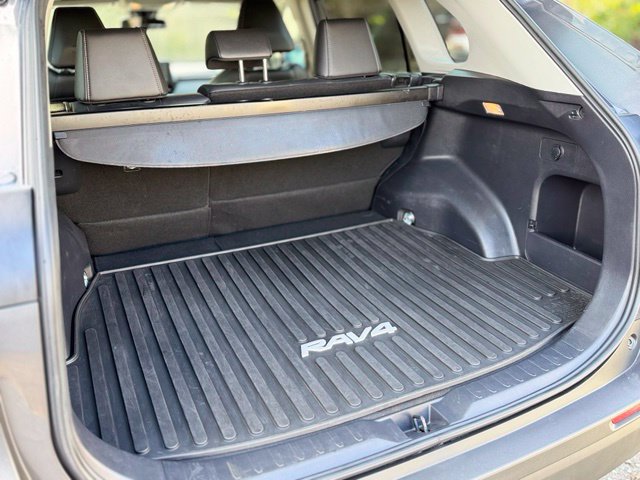 Used 2019 Toyota RAV4 XLE Premium w/ All Weather Liner Package AWD/4WD image 11