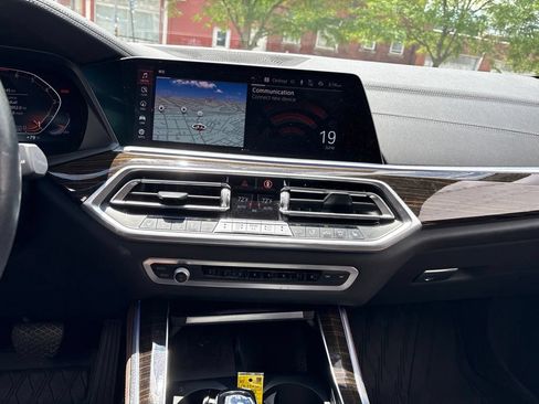 Used 2020 BMW X5 xDrive40i w/ Premium Package AWD/4WD image 9