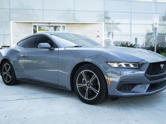 Used 2024 Ford Mustang Coupe video 2