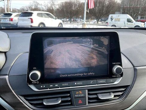 Certified 2023 Nissan Altima 2.5 SV image 19