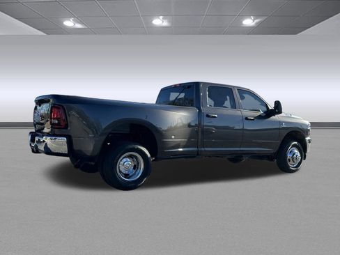 New 2026 RAM 3500 Tradesman w/ Chrome Appearance Group A image 7
