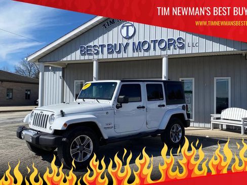 Used 2017 Jeep Wrangler Unlimited Sahara w/ Connectivity Group AWD/4WD image 1