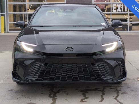 Used 2025 Toyota Camry XSE image 9