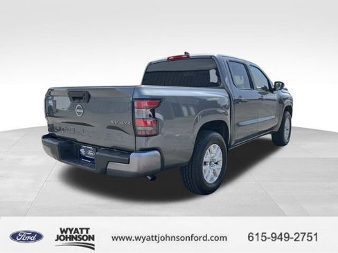 Used 2023 Nissan Frontier SV AWD/4WD image 3