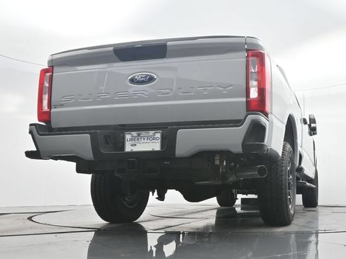 New 2026 Ford F250 XL w/ STX Appearance Package AWD/4WD image 39
