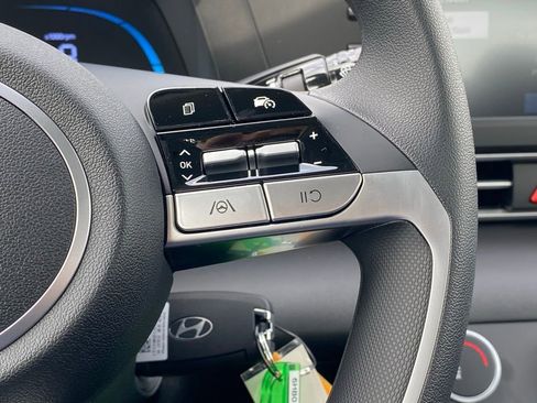 New 2026 Hyundai Elantra SE w/ Cargo Package FWD image 19