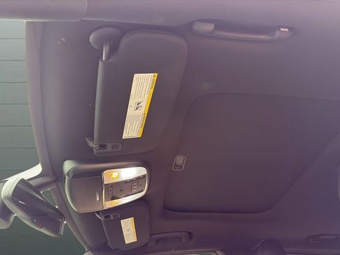 Used 2014 Jeep Grand Cherokee Limited AWD/4WD image 22