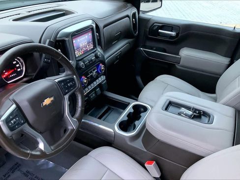 Used 2021 Chevrolet Silverado 1500 LTZ image 31