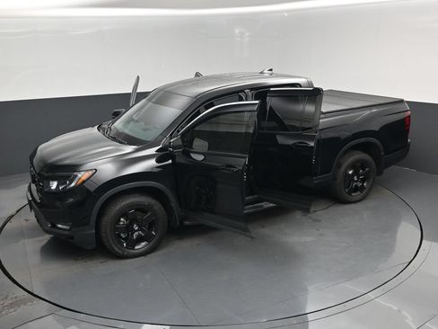 Used 2025 Honda Ridgeline Black Edition image 20