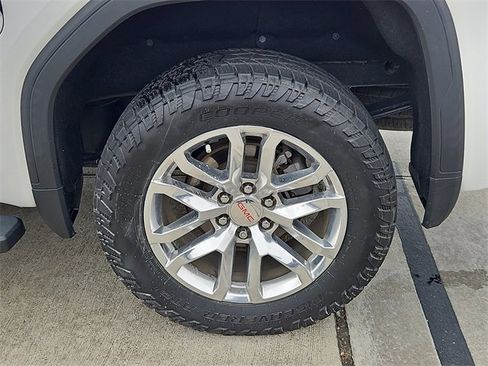 Used 2020 GMC Sierra 1500 SLT image 8