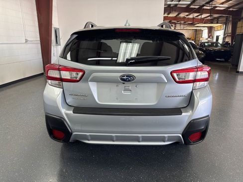 Used 2018 Subaru Crosstrek 2.0i Premium AWD/4WD image 5
