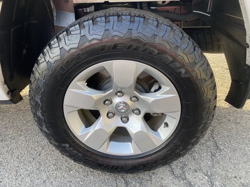 Used 2023 RAM 1500 Big Horn RWD image 11