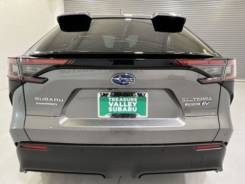 Used 2023 Subaru Solterra AWD image 5