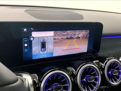 New 2026 Mercedes-Benz GLB 250 image 24