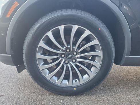 Used 2023 Lincoln Aviator Reserve w/ Equipment Group 201A image 30