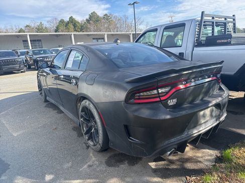 Used 2020 Dodge Charger Scat Pack image 6