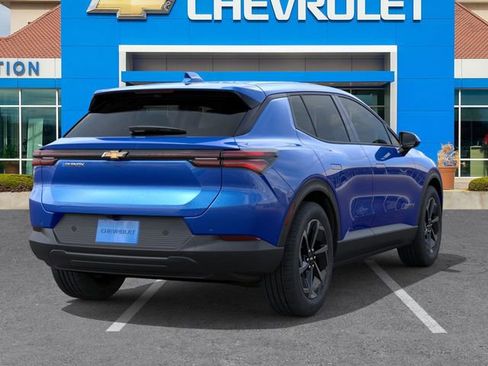 New 2026 Chevrolet Equinox EV LT image 4