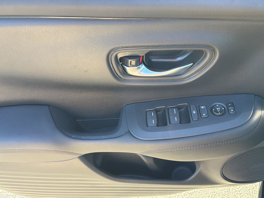 Certified 2026 Honda HR-V LX image 21