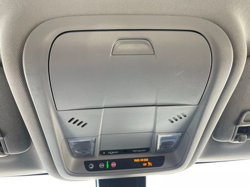 Used 2024 Chevrolet Equinox LT AWD/4WD image 49