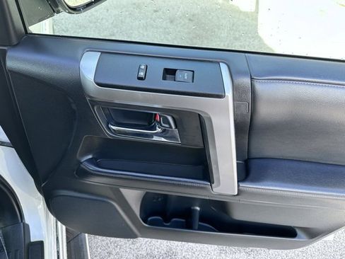 Used 2023 Toyota 4Runner Limited image 13