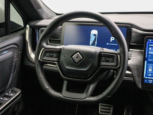 Used 2023 Rivian R1S Adventure AWD/4WD image 17