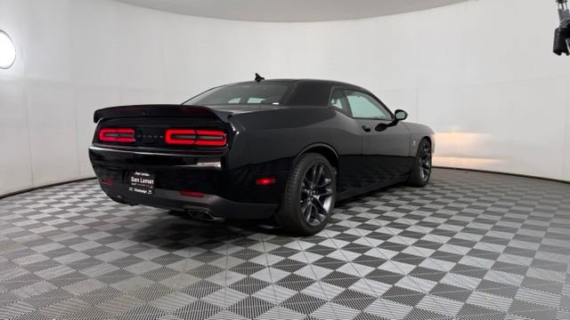 Used 2023 Dodge Challenger R/T Scat Pack RWD image 3