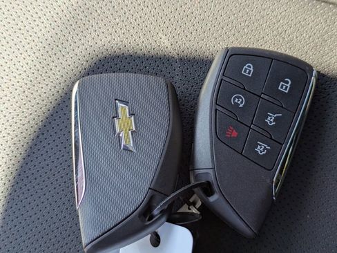 New 2026 Chevrolet Suburban Premier image 35