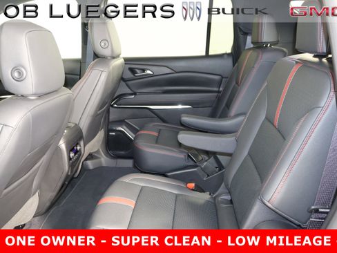 Certified 2024 Chevrolet Traverse RS image 11