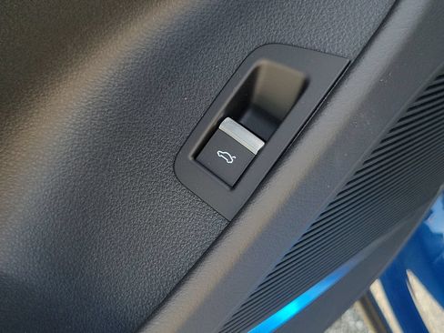 New 2026 Audi SQ8 Premium Plus AWD/4WD image 19