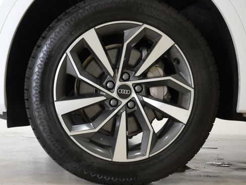 Used 2024 Audi Q5 2.0T Premium Plus AWD/4WD image 10