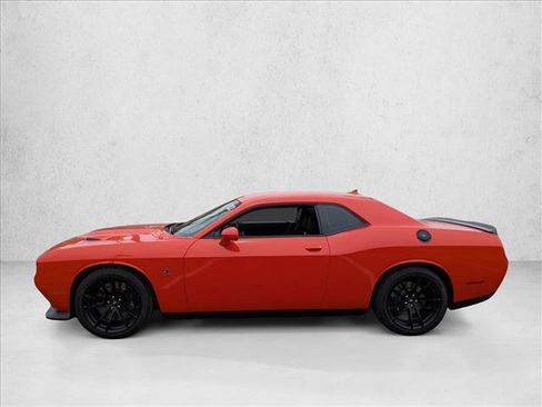 Used 2022 Dodge Challenger R/T Scat Pack w/ Dynamics Package RWD image 8