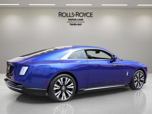 New 2025 Rolls-Royce Spectre image 2