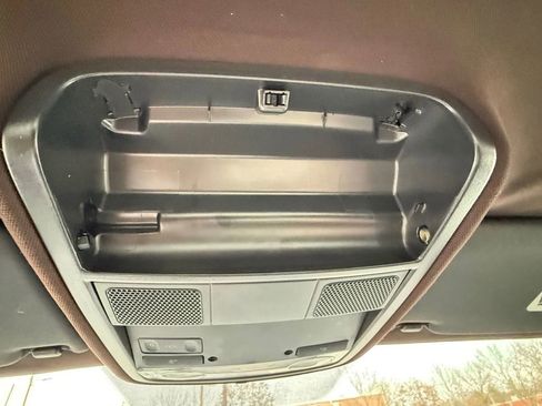 Used 2013 Volkswagen Jetta GLI image 29