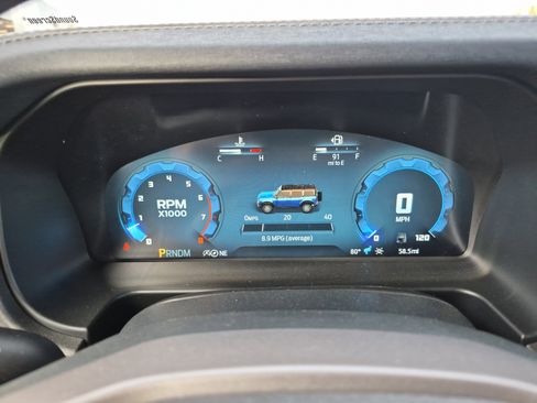 New 2025 Ford Bronco Badlands image 25