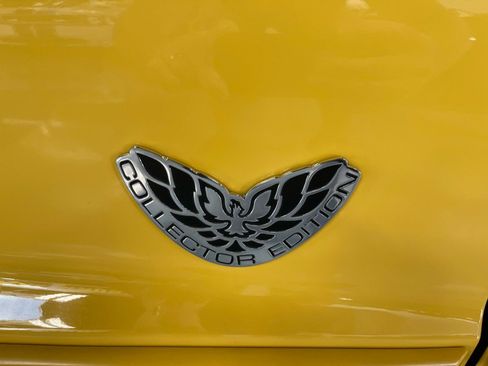 Used 2002 Pontiac Firebird Trans Am image 21