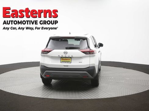 Used 2023 Nissan Rogue S AWD/4WD image 38