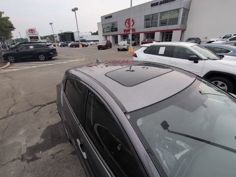 Used 2016 Honda HR-V EX image 5