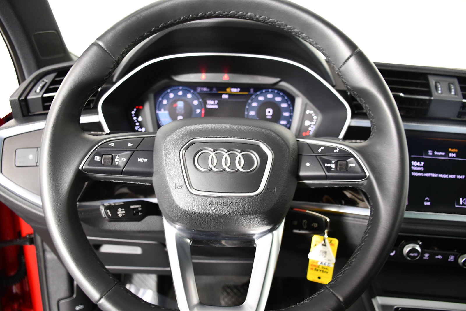 Used 2025 Audi Q3 2.0T Premium AWD/4WD image 19