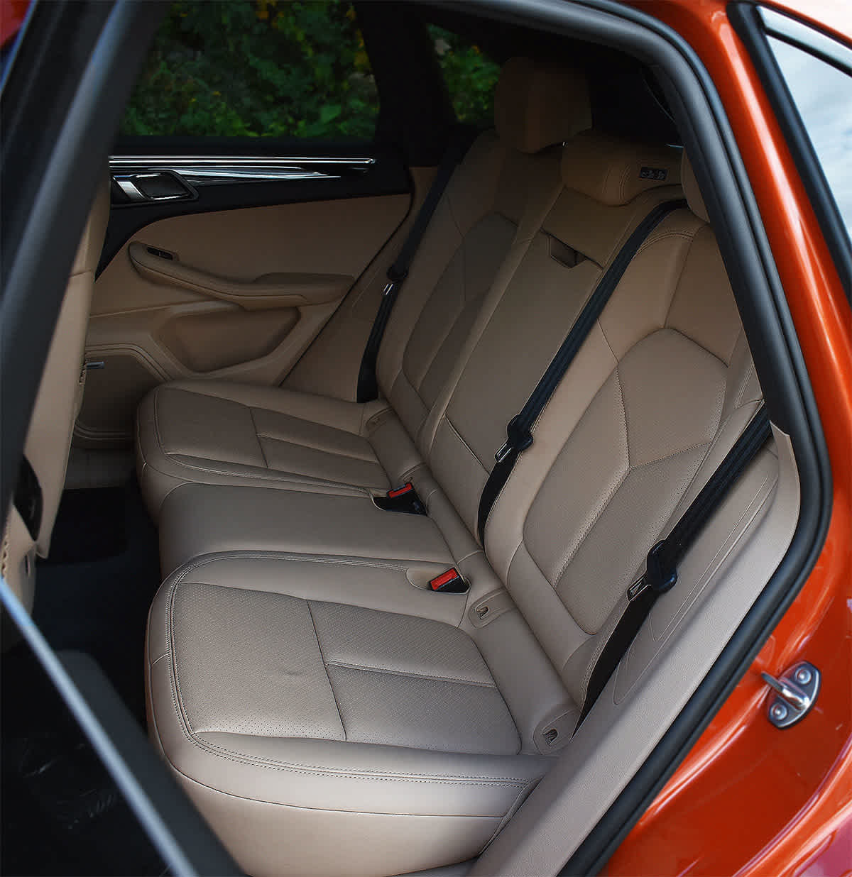 Used 2024 Porsche Macan S AWD/4WD image 21